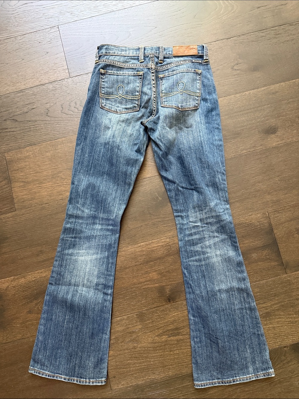 Lucky Brand faded blue Sofia bootcut jeans - Picture 3 of 3